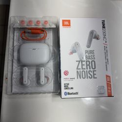 JBL Tune 230nc 