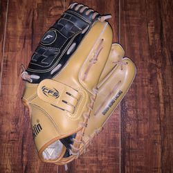 Franklin Baseball Glove 