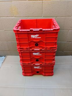 Milwaukee Construction Grade Tool Storage Stackable Crate Boxes