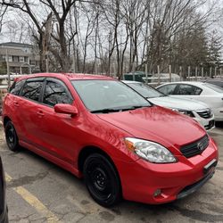 2006 Toyota Matrix/ The price can be negotiable