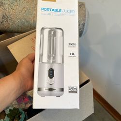 Portable Juicer/smoothie Maker 