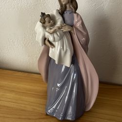Lladro Mother & Child