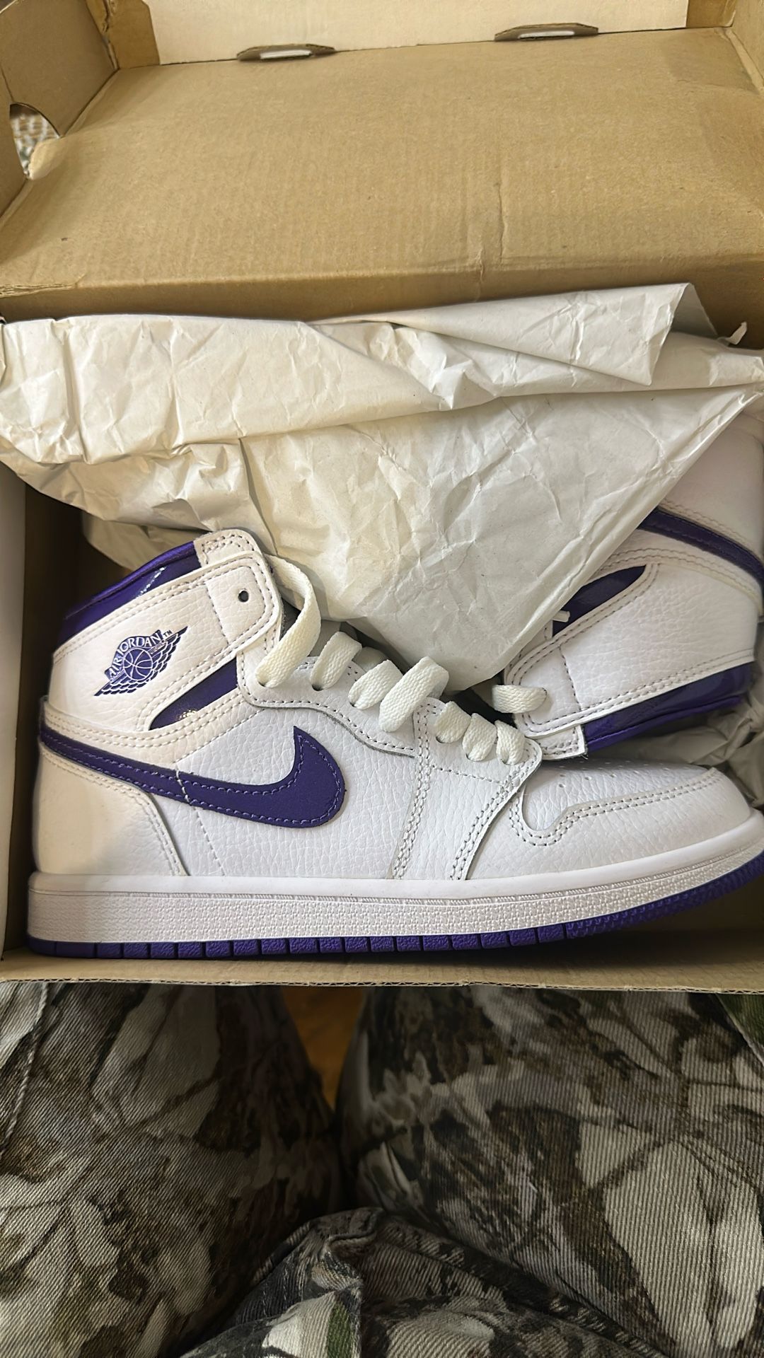 Jordan 1 Preschool Size 2Y