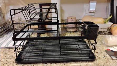 Black Metal Dish Rack