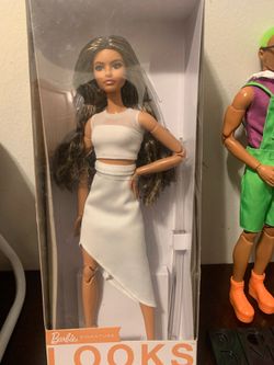 Barbie signature looks brunette