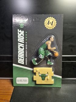 Derrick Rose figure from the Derrick Rose Jersey Retirement Series