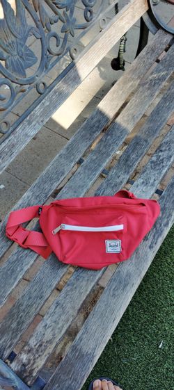 Herschel fanny pack (Large)