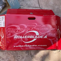 Roller blades His And Hers Pair   Still Excellent Condition   