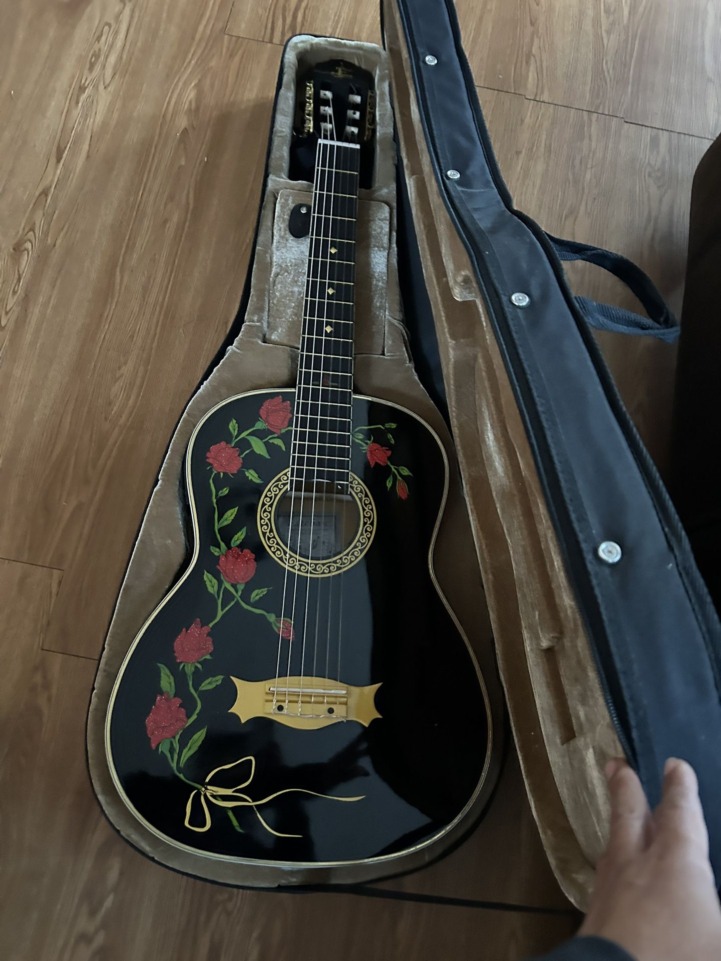 Guitar $200