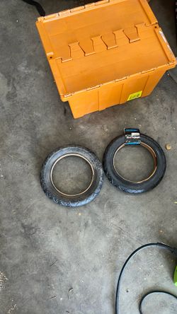 Moving sale