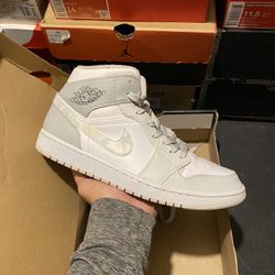 Jordan 1 Mid Grey Camo size 10 USED But Clean