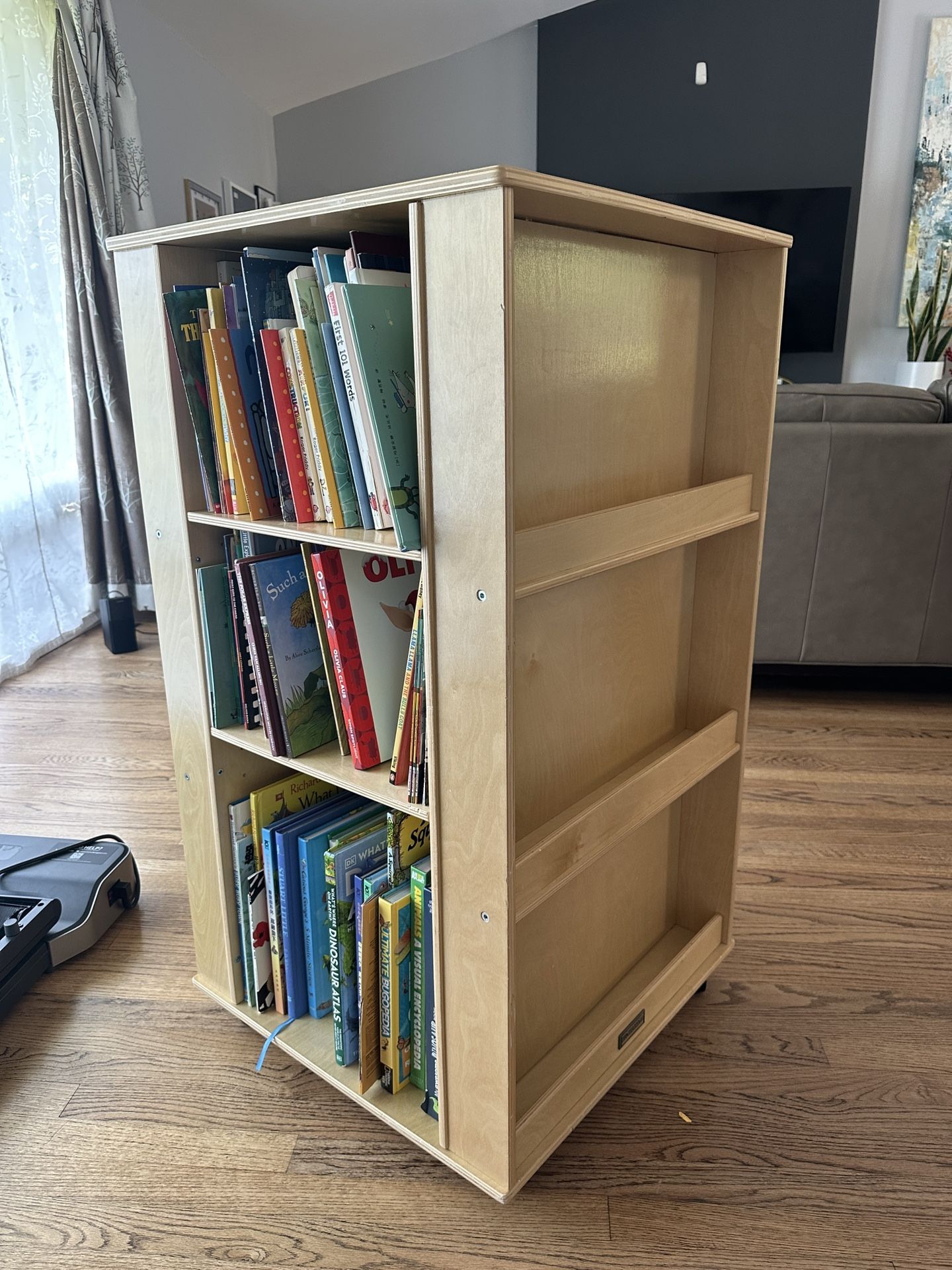 Guidecraft 4 Sided Bookcase With Wheels