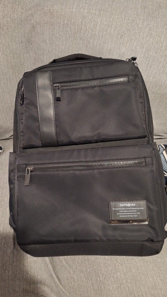 Samsonite Backpack Brand New  Unused 