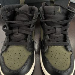Kids Jordan Mid Olive 8c