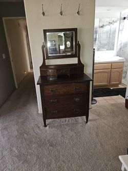 Antique Wooden Dresser With Mirror 1930’s