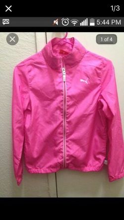 Girls nice pink puma jacket, size XL