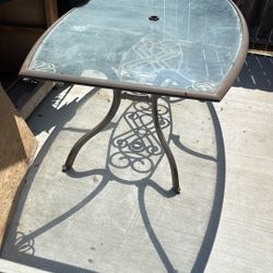 Free Table