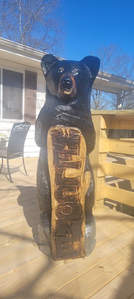 Hand Craved 4.5 Foot Black Bear 150lbs. Welcome Sign. Chainsaw One Of A Kind
