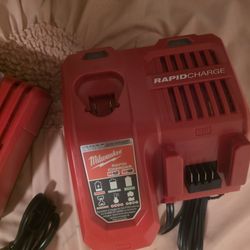 Milwaukee M18 Fuel Charger Rapid 