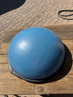 BOSU Balance Trainer Ball