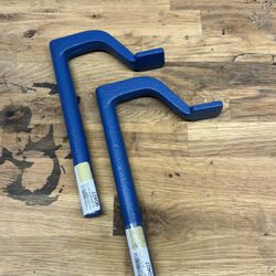 Rockler 4 1/2” Reach Holdfasts