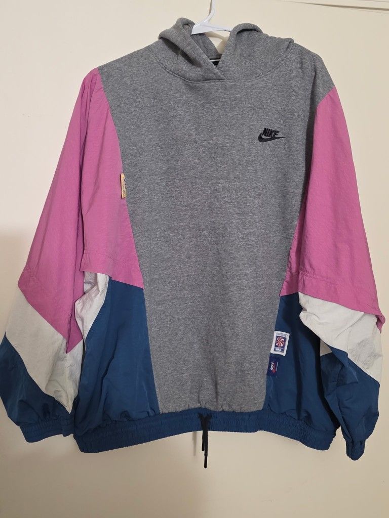Nike Windbreaker Sweatshirt 