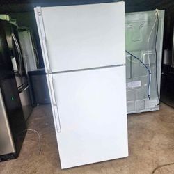 White Top Freezer Fridge 