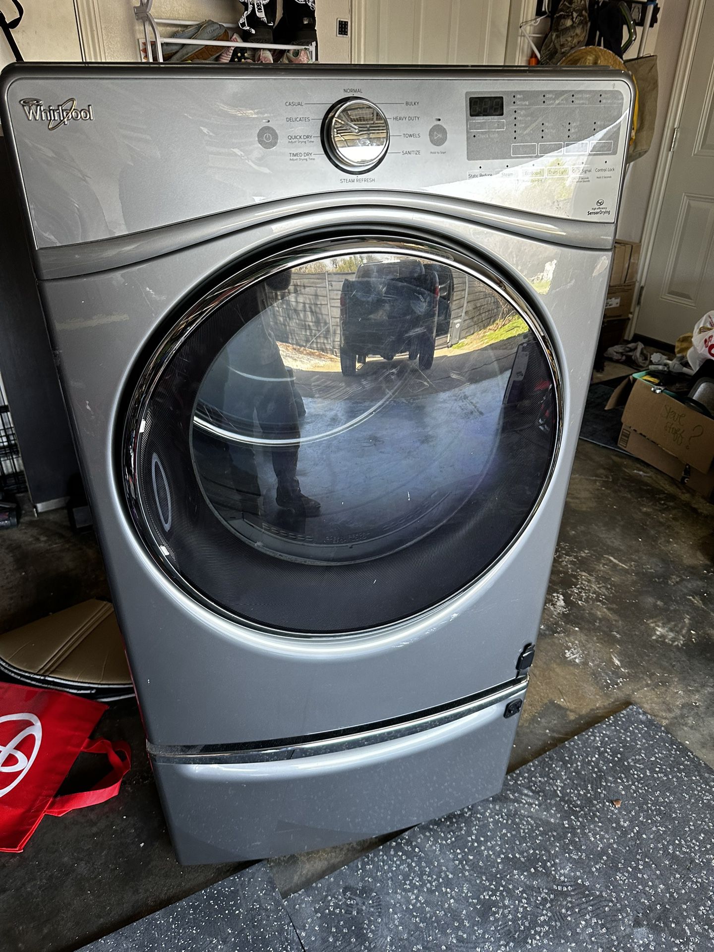 Whirlpool Dryer (clothes Dryer)