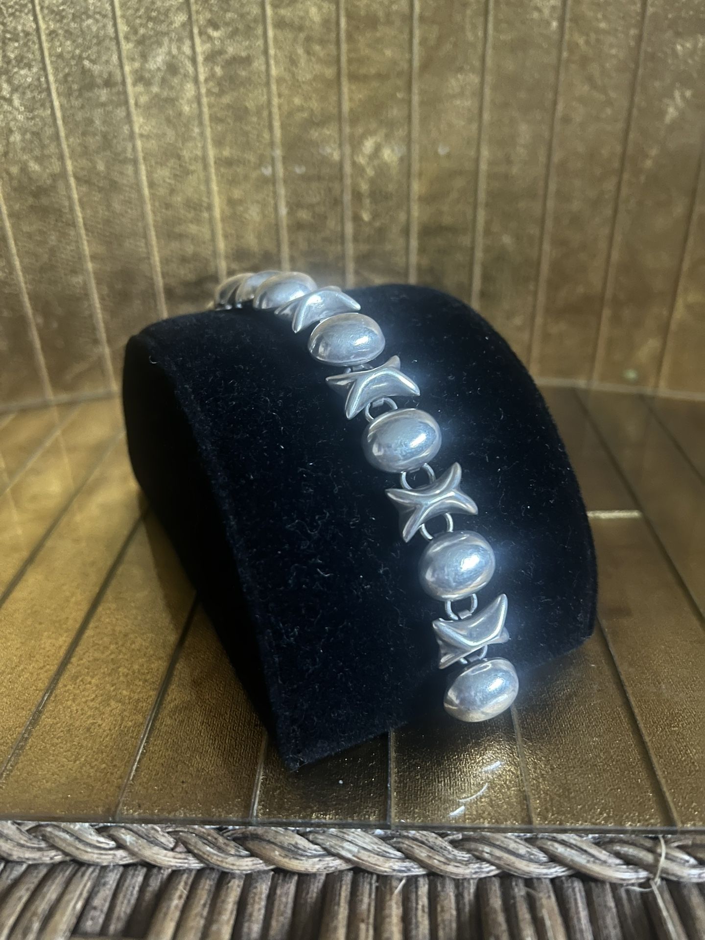 Sterling Silver 925 TS-79 Hugs And Kisses Bracelet