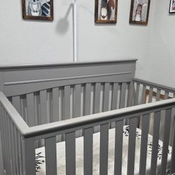 Delta Children 4 In 1 Crib 