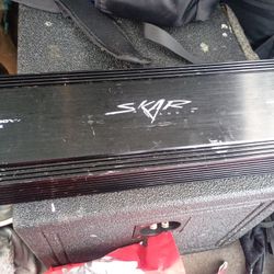 skar audio 2000.1 watts amp