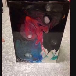 Kosta Boda crystal and art glass 8 Pounds Beautiful 