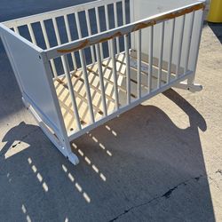 Baby crib $29