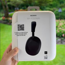 Sony WH-1000XM6 – Latest Model Noise-Cancelling Headphones, Brand New!