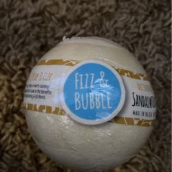 Fizz And Bubble Bath Bombs