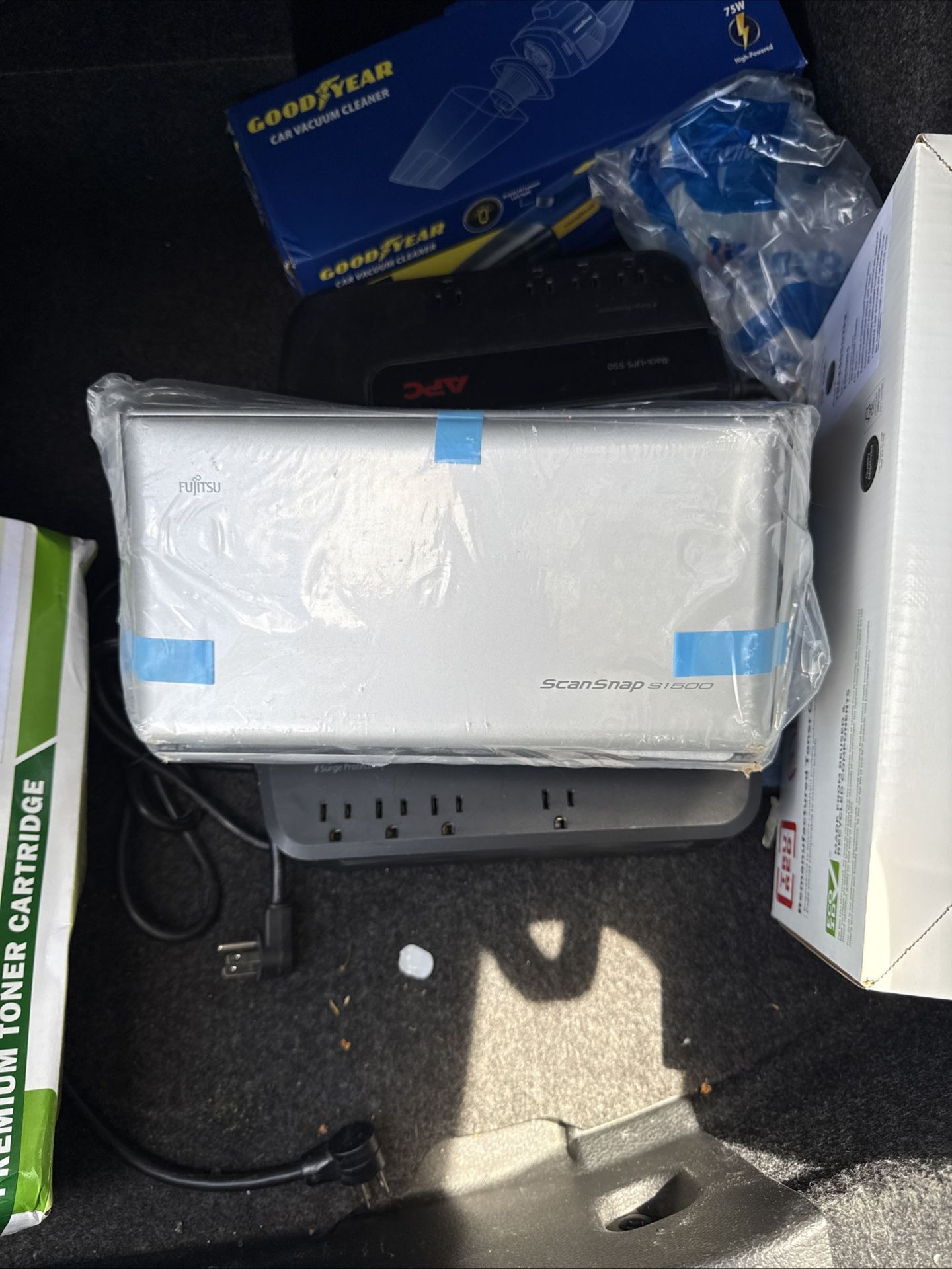Fujitsu ScanSnap S1500 Sheetfed Scanner