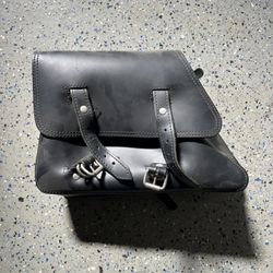La Rosa Harley Sportster Saddlebag