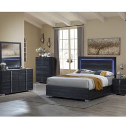 Queen Bedroom Set