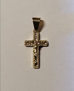 14 K GOLD CROSS PENDANT