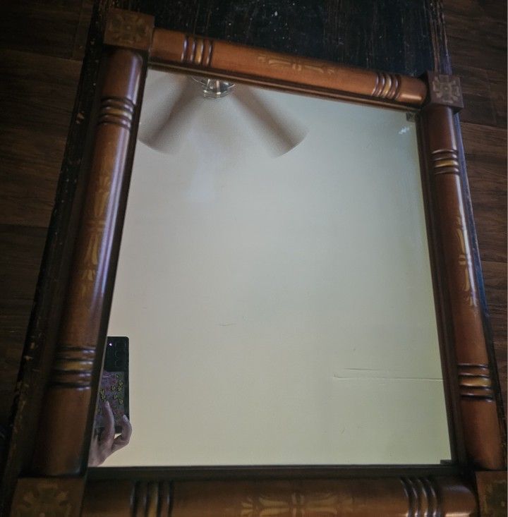 VINTAGE MIRROR 