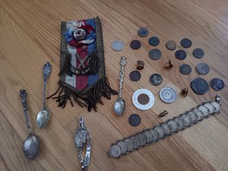 Vintage Antiques.  Group of old stuff.