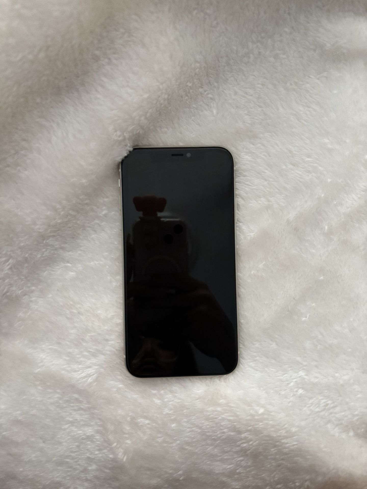 Iphone 11 COLOR white
