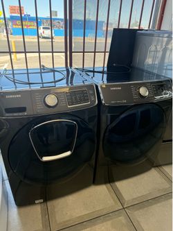 Samsung front load washer and gas or electric dryer available