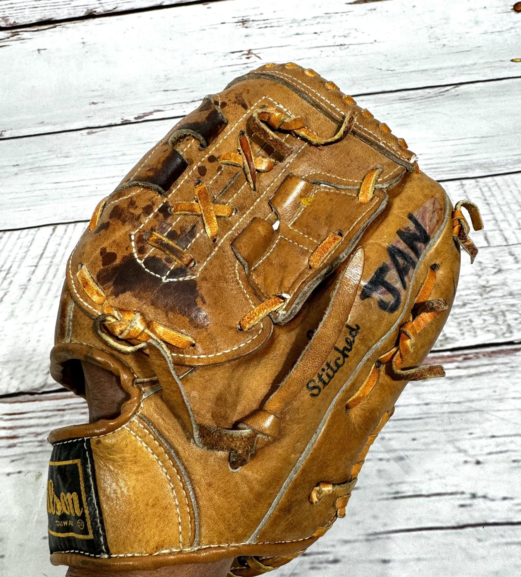 Wilson A2140 Bobby Bonds Signature Baseball Glove Right Handed Throwing RHT 11.5