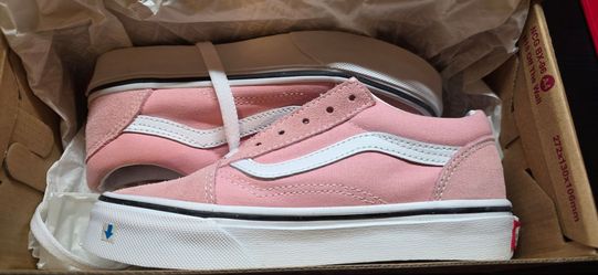 Girls vans shoes new. 13.5k