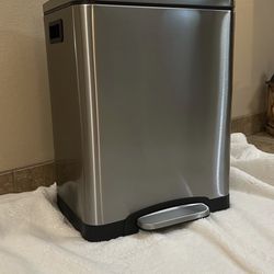 Dual Trash Can- Brand New In The Box