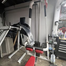 Icarian Lat Pull Down