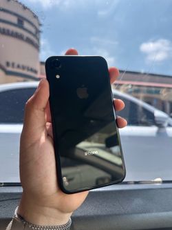 iPhone XR / 256 Gb / Unlocked any carrier