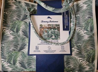 Tommy Bahama Indoor/Outdoor Area Rug Leaves. 5Ftx7Ft