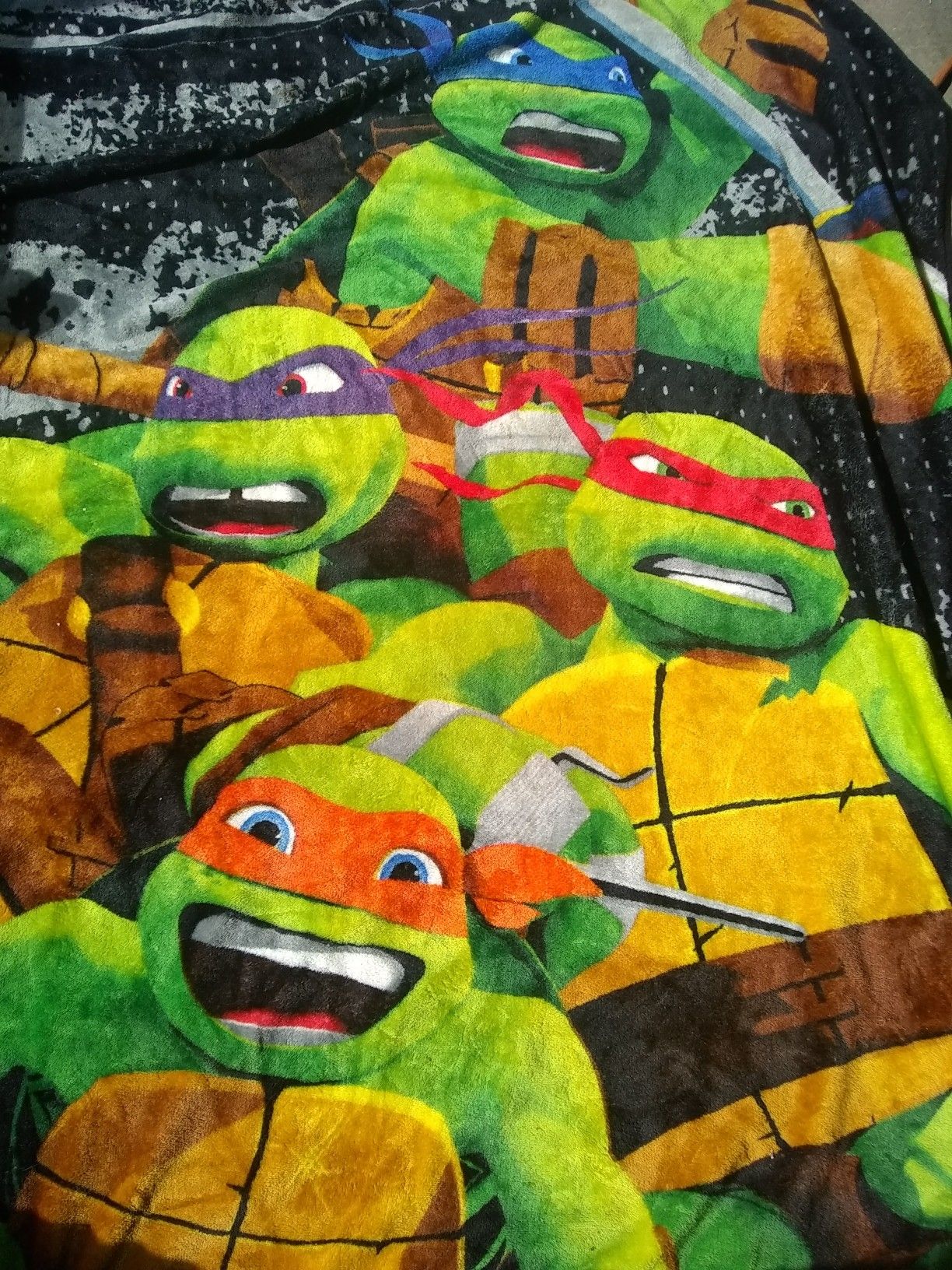 Teenage mutant Ninja turtles throw blanket